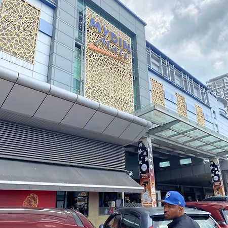 Edumetro Apartment,Subang Jaya By Fieza Exterior photo