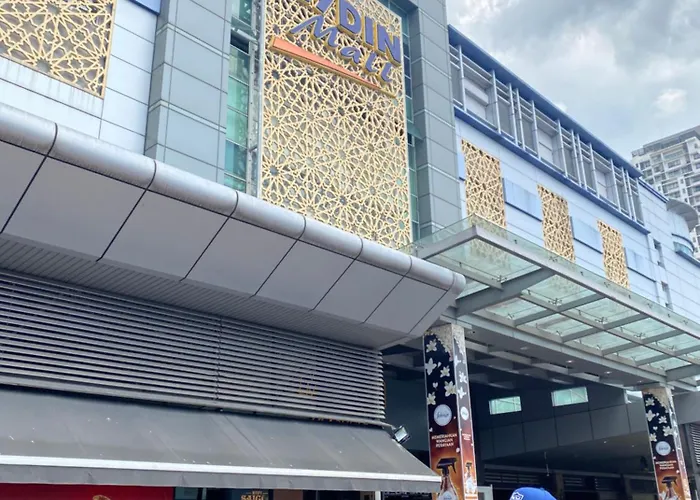 Edumetro Apartment,Subang Jaya By Fieza